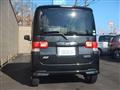 2012 Daihatsu Tanto