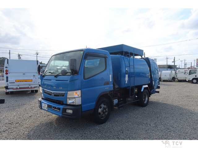 2020 Mitsubishi Canter