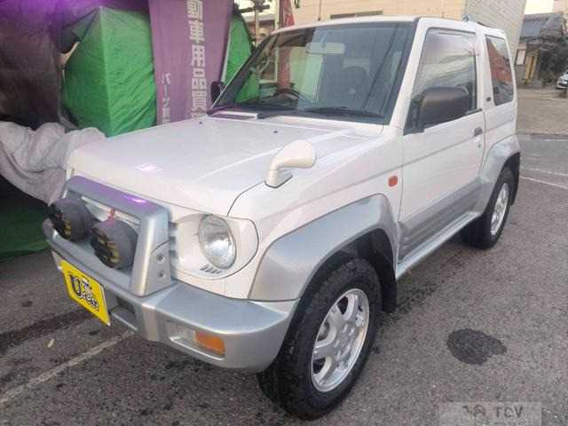 1998 Mitsubishi Pajero Jr