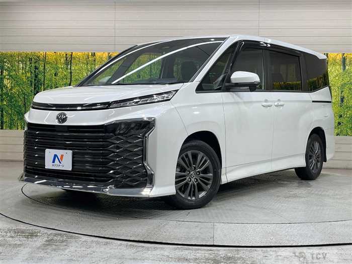 2023 Toyota Voxy