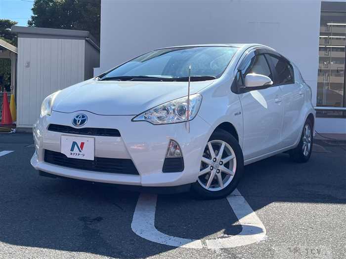 2013 Toyota AQUA
