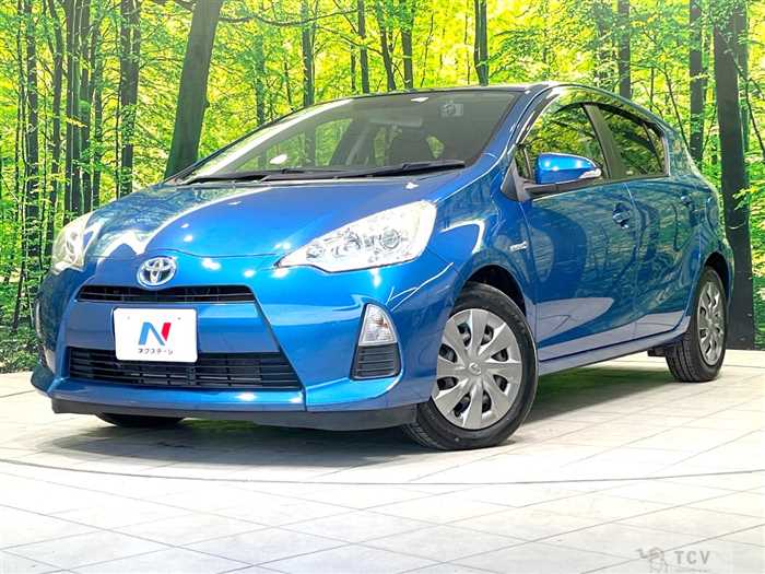 2013 Toyota AQUA