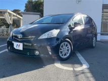 2012 Toyota PRIUS α