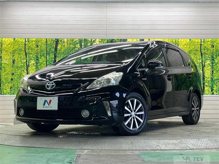 2013 Toyota PRIUS α