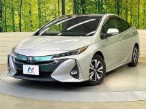2017 Toyota Prius PHV