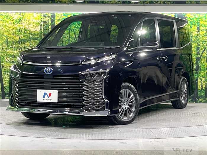 2022 Toyota Voxy