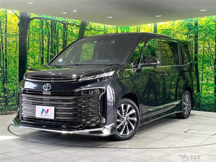 2023 Toyota Voxy