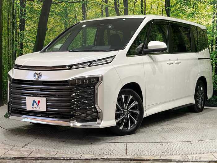 2023 Toyota Voxy