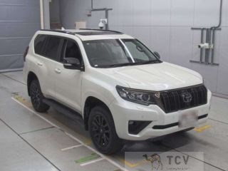 2020 Toyota Land Cruiser Prado