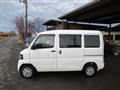 2011 Nissan Clipper Van