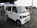 2011 Nissan Clipper Van