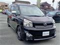 2013 Toyota Voxy