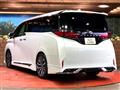 2023 Toyota Alphard Hybrid