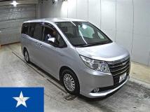 2015 Toyota Noah