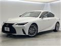 2021 Lexus IS