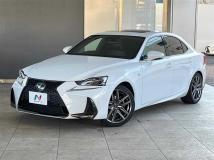 2017 Lexus IS