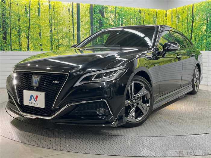 2018 Toyota Crown Hybrid