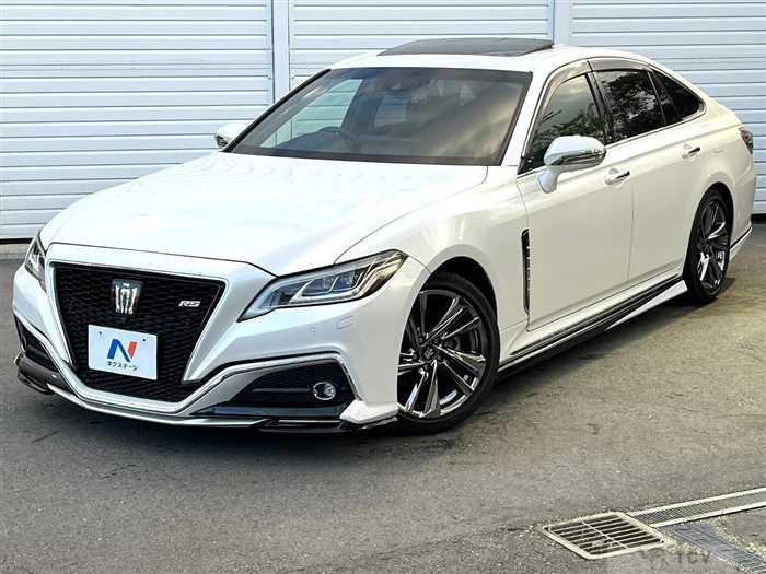 2020 Toyota Crown Hybrid