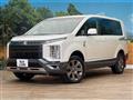 2020 Mitsubishi Delica D5