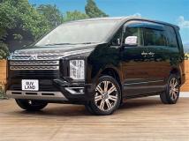 2020 Mitsubishi Delica D5