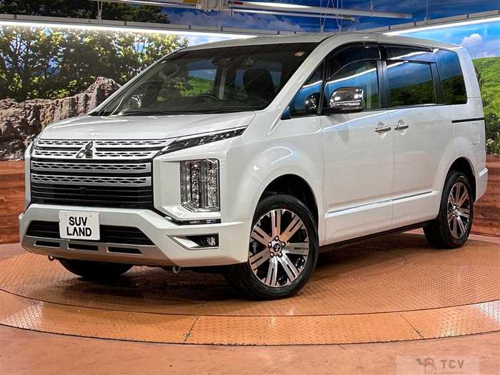 2024 Mitsubishi Delica D5