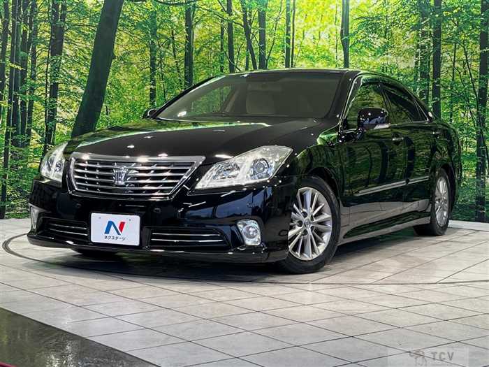 2012 Toyota Crown
