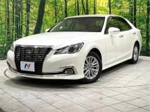2017 Toyota Crown