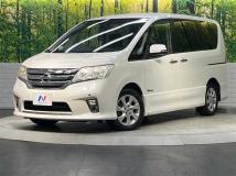 2013 Nissan Serena
