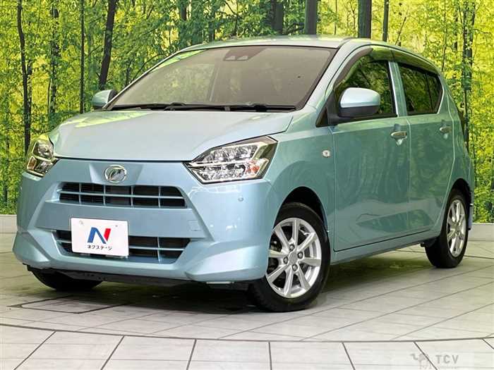 2017 Daihatsu Mira Es