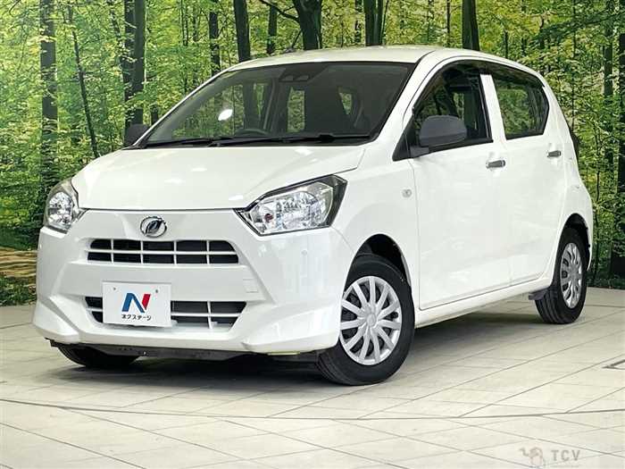 2018 Daihatsu Mira Es