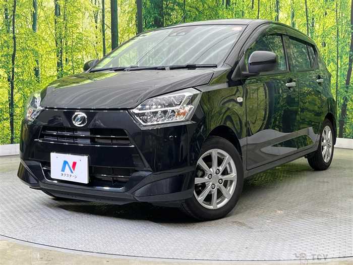 2019 Daihatsu Mira Es