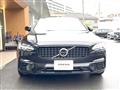 2022 Volvo S90