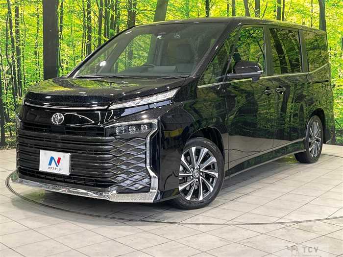 2023 Toyota Voxy