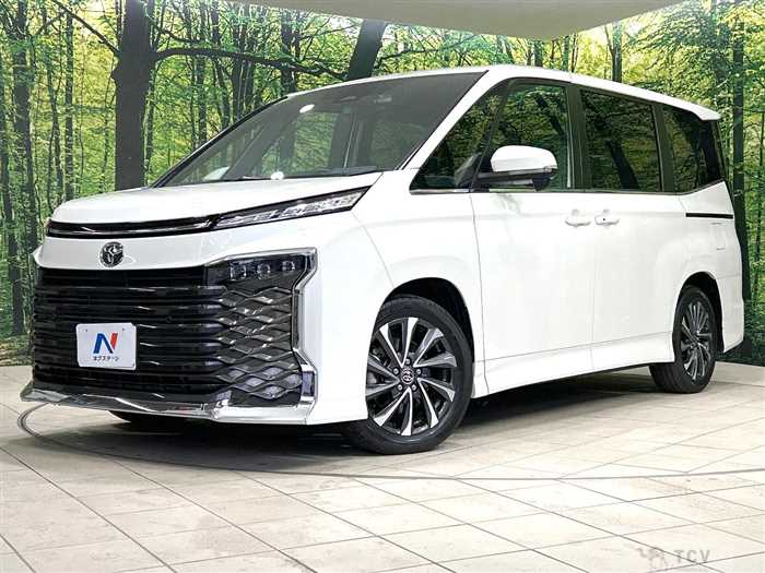 2025 Toyota Voxy