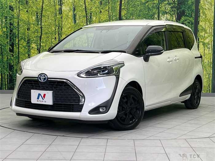 2022 Toyota Sienta