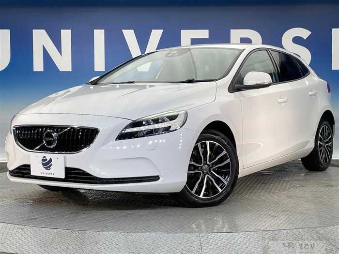 2017 Volvo V40