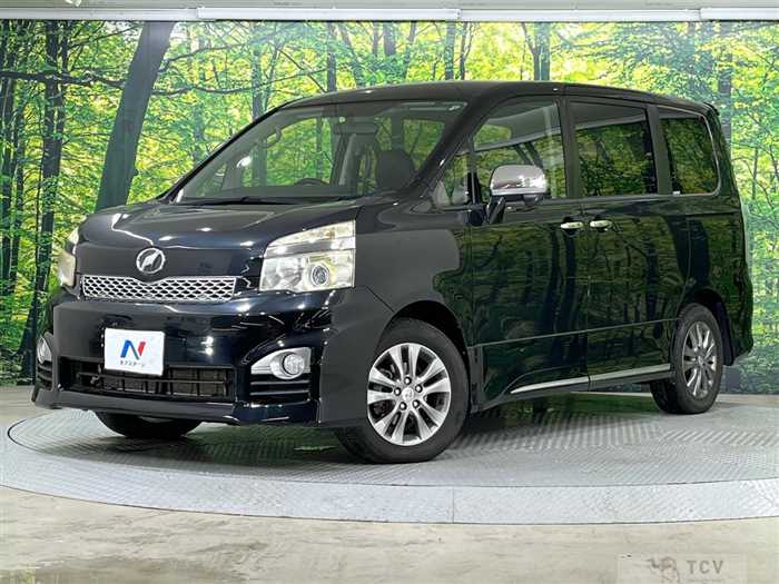2013 Toyota Voxy