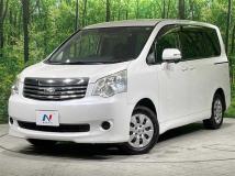 2013 Toyota Noah