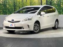 2014 Toyota PRIUS α