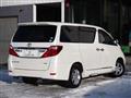 2014 Toyota Alphard G