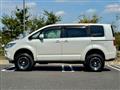 2018 Mitsubishi Delica D5