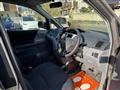 2005 Toyota Voxy