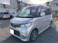 2010 Nissan ROOX