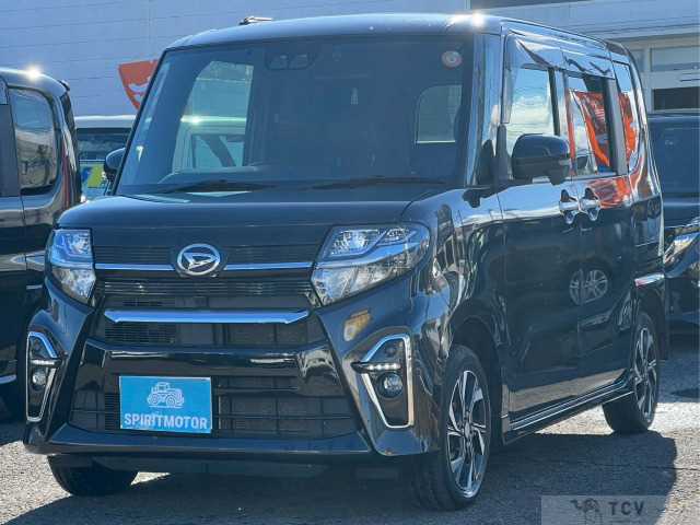 2021 Daihatsu Tanto Custom