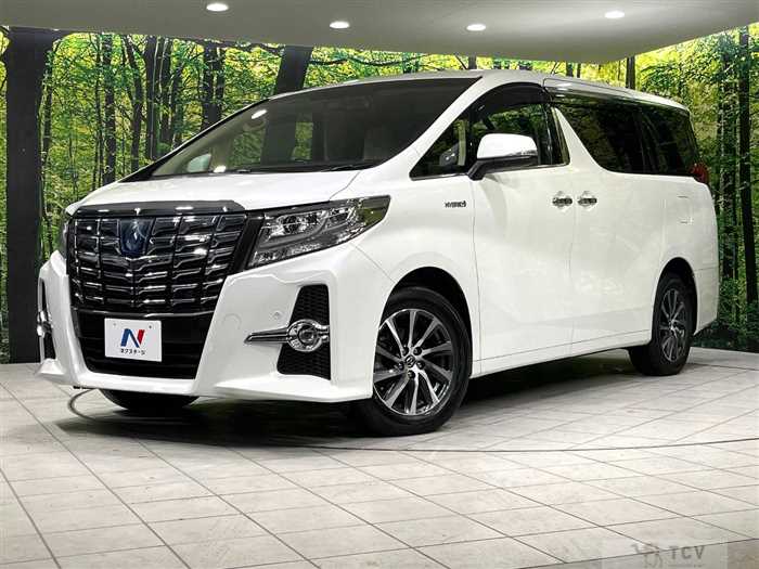 2017 Toyota Alphard Hybrid