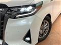 2019 Toyota Alphard Hybrid