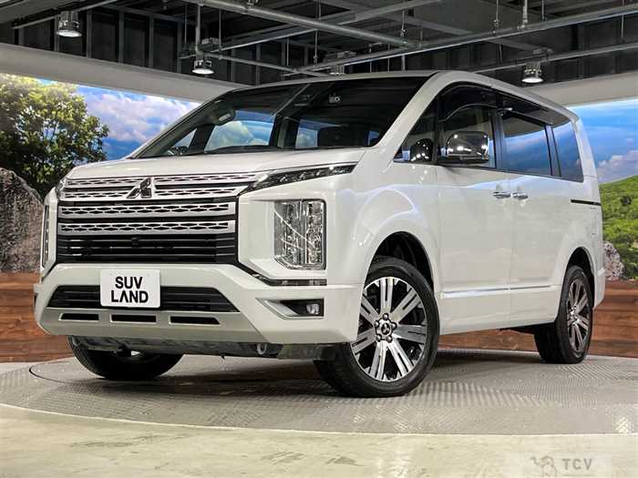 2024 Mitsubishi Delica D5