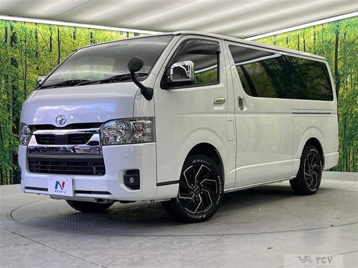 2022 Toyota Hiace Van