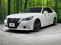 2013 Toyota Crown