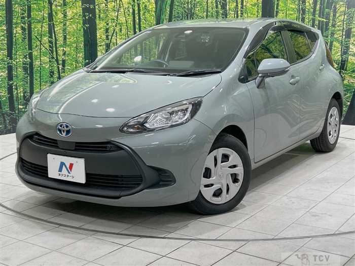 2025 Toyota AQUA